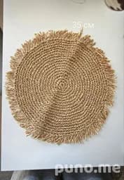 Подставка из ротанга