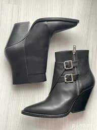 Ботинки IRO Stun Bootie черные