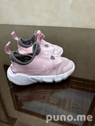 Кроссовки Nike