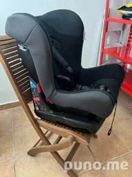 Автокресло Chicco 0-18кг