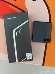 Телефон Samsung Galaxy Z Flip 7