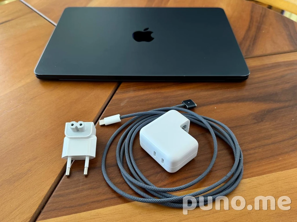 MacBook Air M2