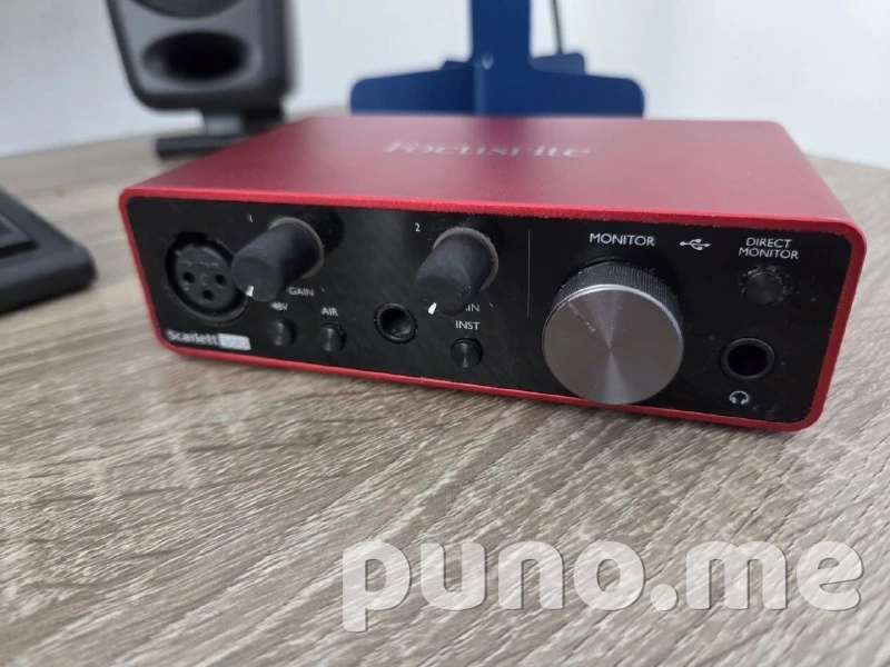 Звуковая карта Focusrite Scarlett Solo