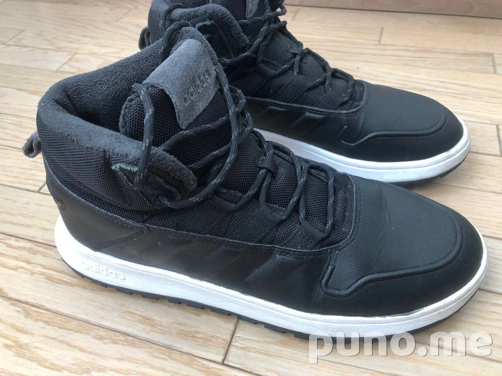Кроссовки Adidas