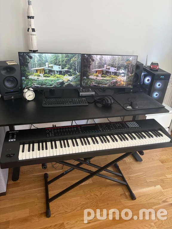 Roland Fantom 08