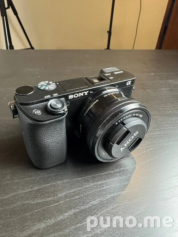 Камера Sony a6100