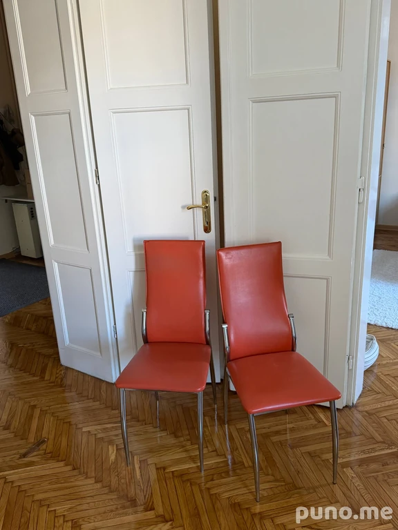 Стулья