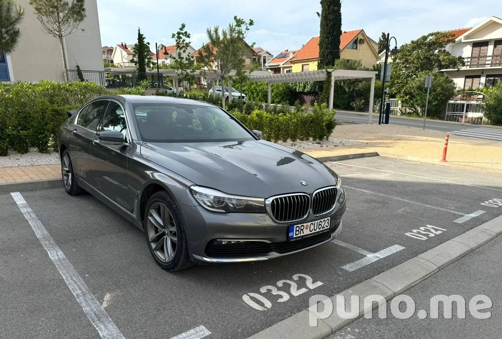 BMW 740e Hybrid