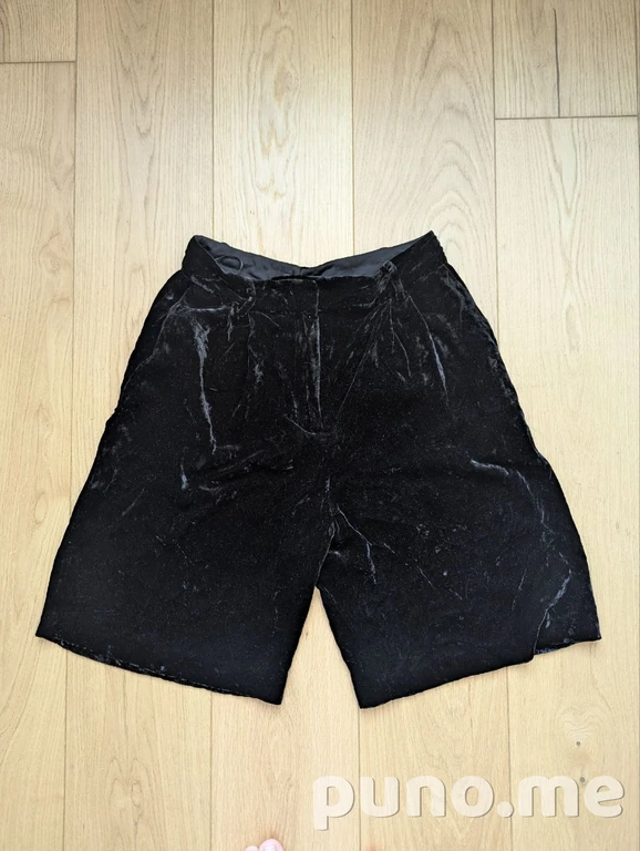 Велюровые шорты Massimo Dutti
