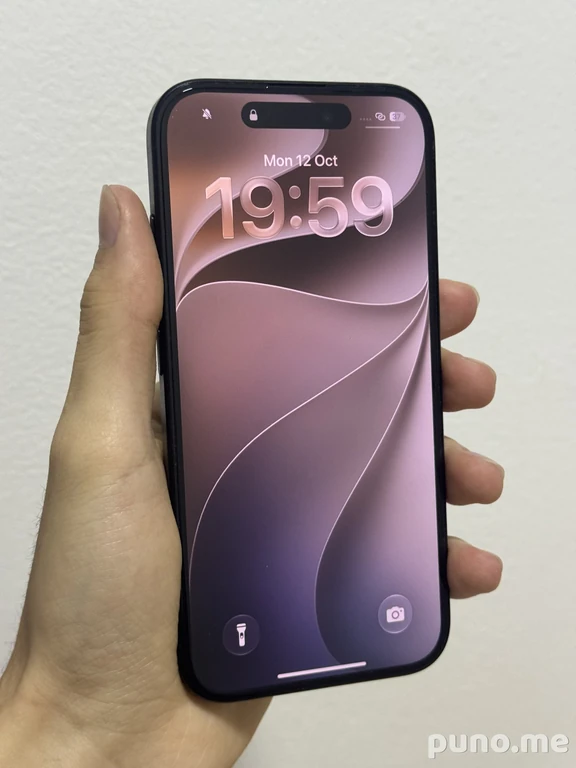 iPhone 16 Black