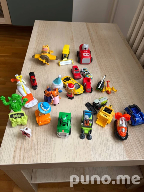Игрушки