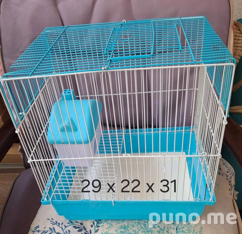 Клетка, подушка, игрушки