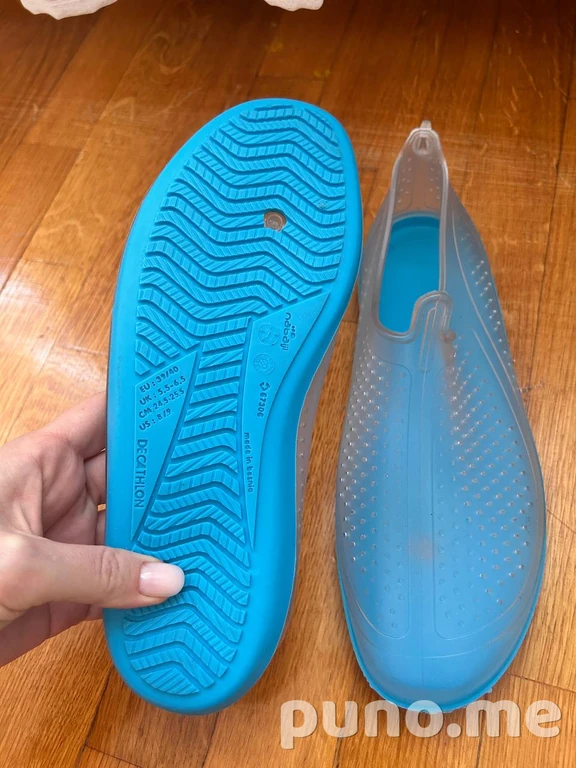 Аквашузы Decathlon