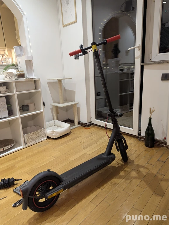 Электросамокат Xiaomi Electric Scooter 4 Pro