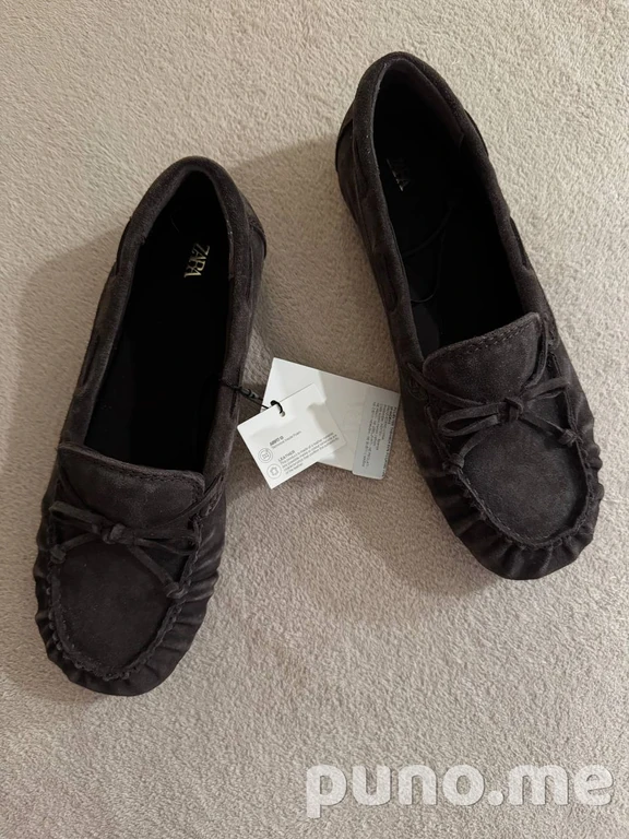 Лоферы женские кожаные Zara