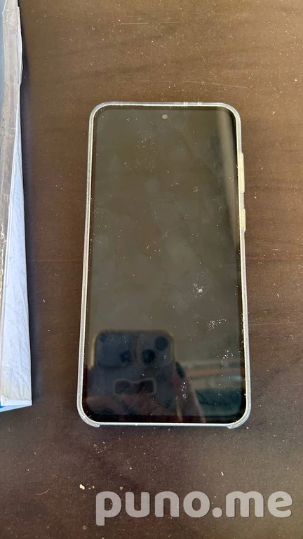 Телефон Samsung