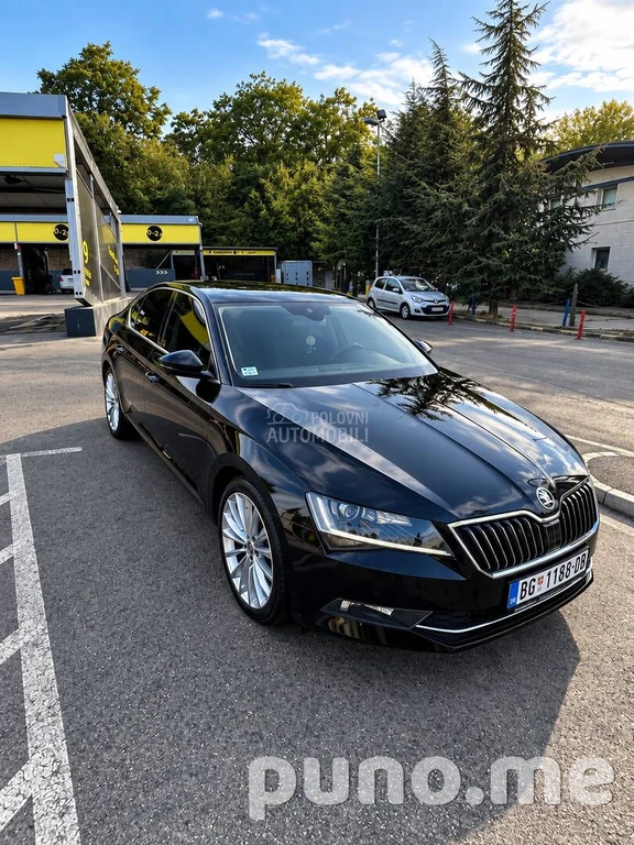 Skoda Superb 2.0 TDI 190 л.с. 4x4 DSG Style Plus