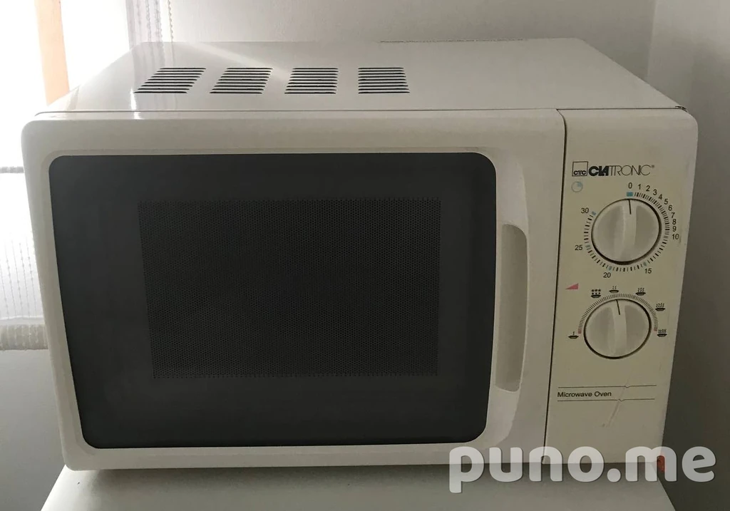 Микроволновка Clatronic MW-721