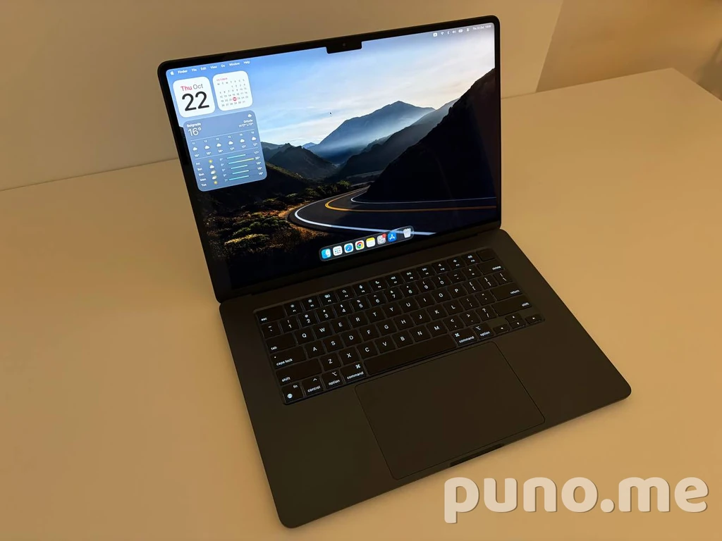 MacBook Air 15" M2