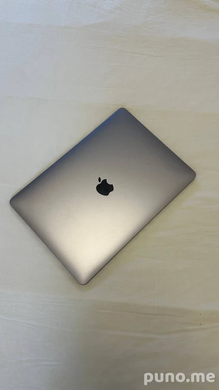 MacBook Air 13" M1 (2020)