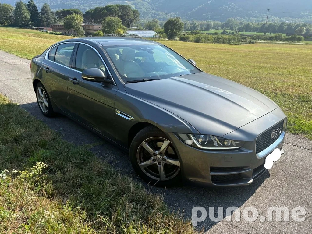 Jaguar XE 20d