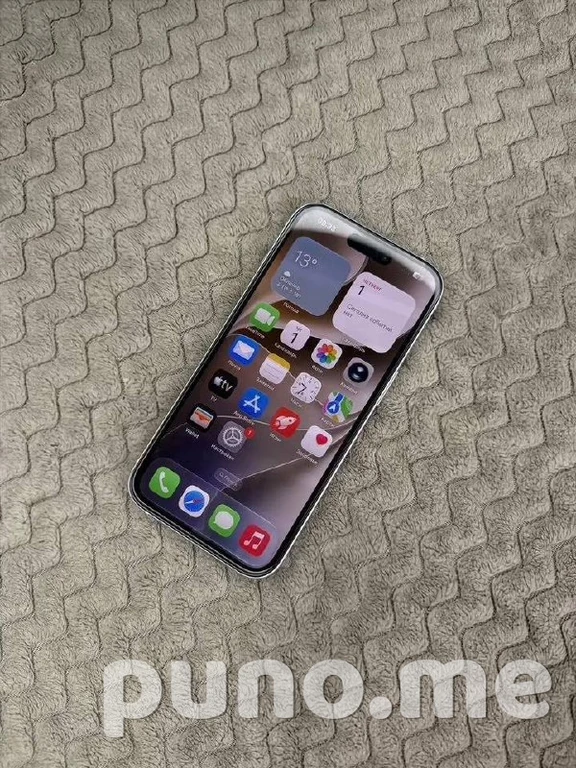 iPhone 15