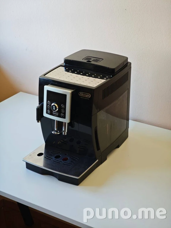 Кофемашина Delonghi