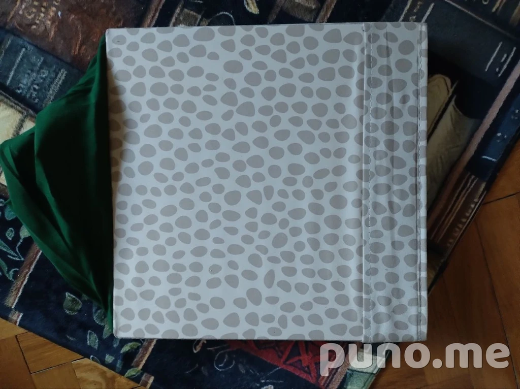 Коробки для вещей