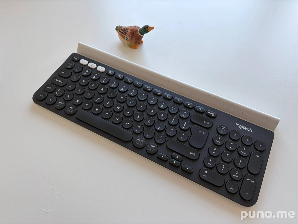Клавиатура Logitech K780