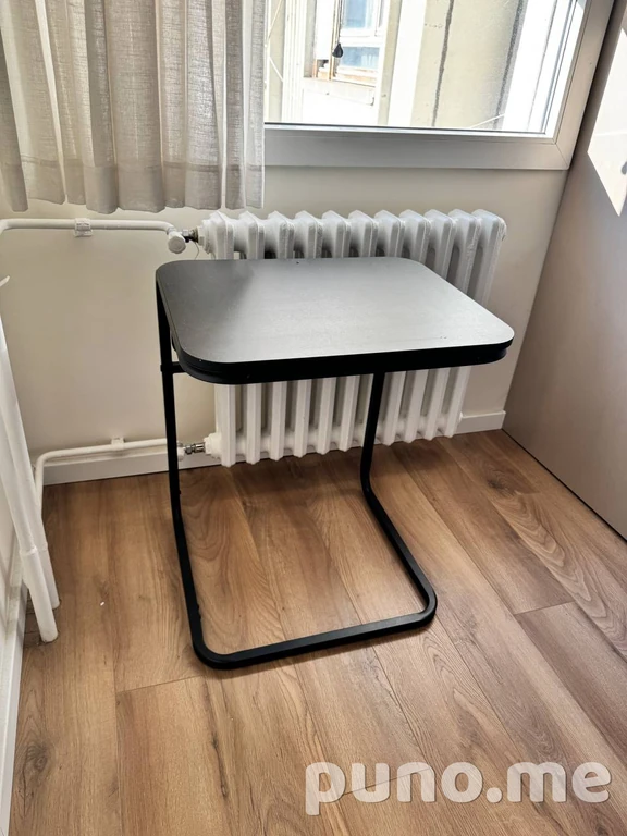 Столик IKEA