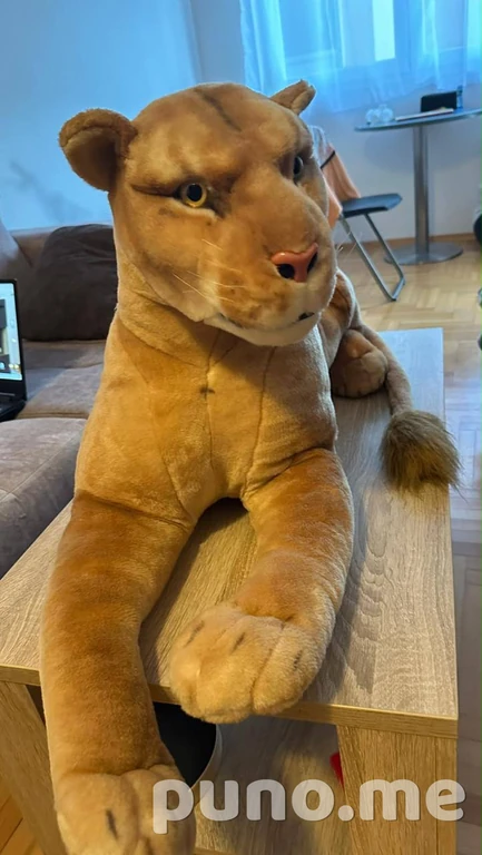 Плюшевая игрушка лев