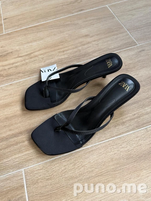 Вьетнамки ZARA