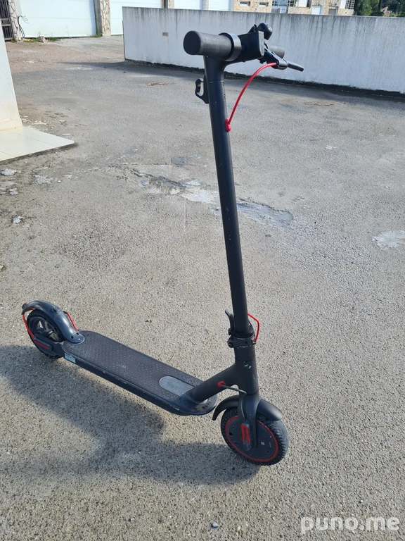 Электросамокат Xiaomi Electric Scooter Pro