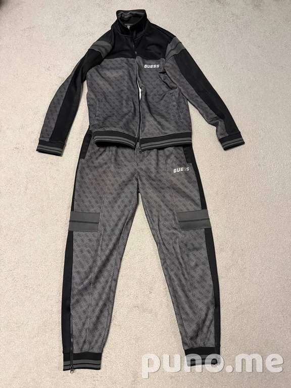 Спортивный костюм GUESS