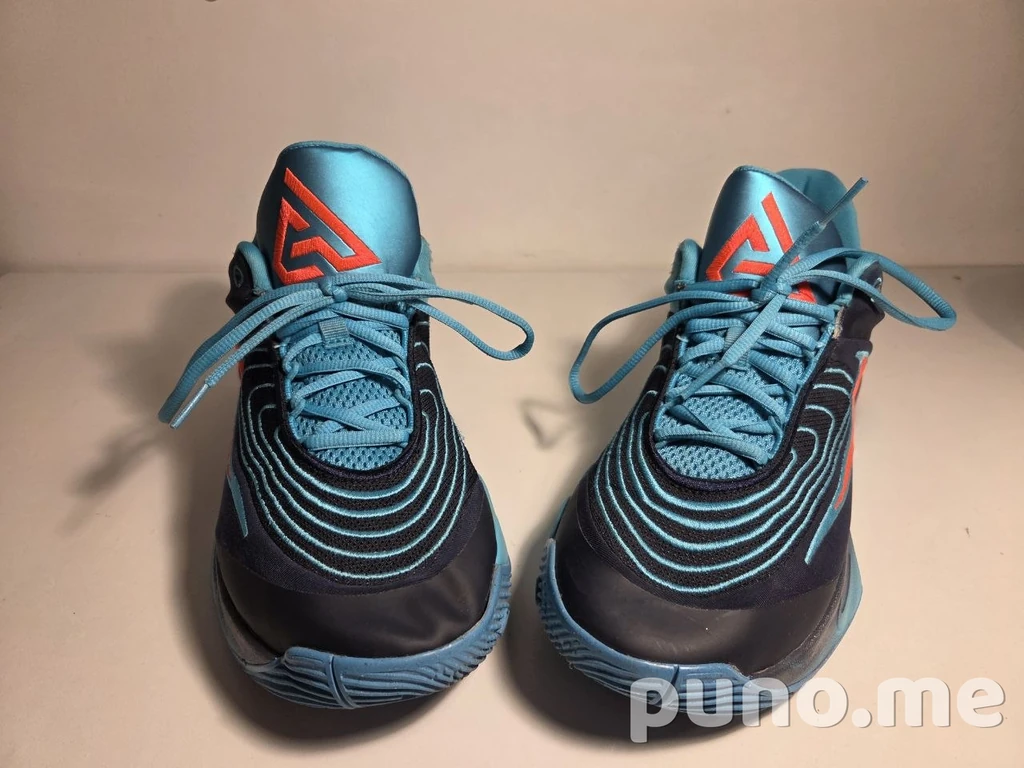 Nike Giannis Immortality 4